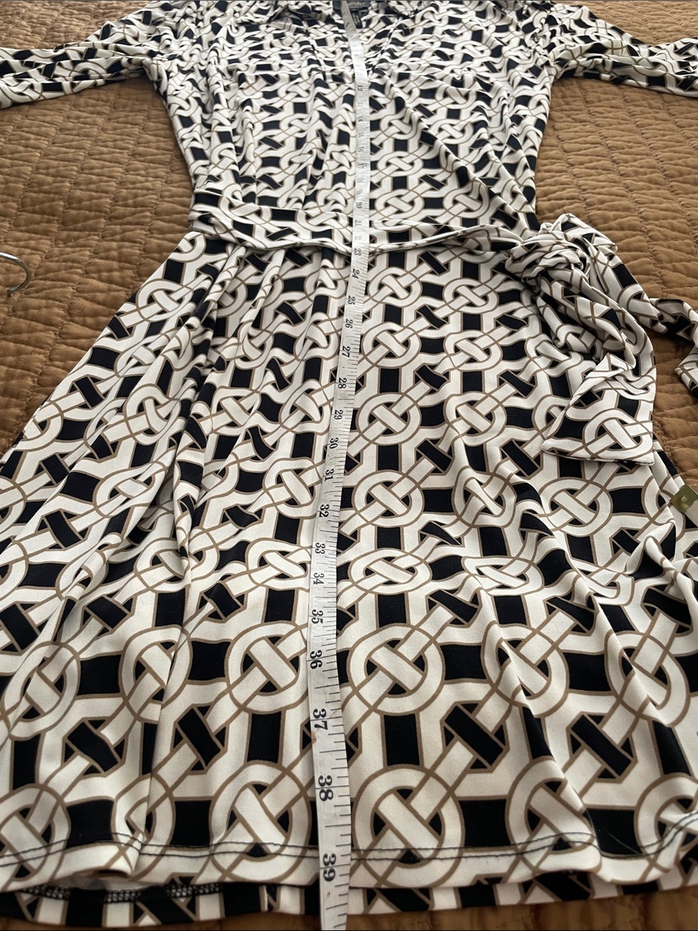 Laundry by Shelli Segal Black & White Geometric Chain Print Dress - Picture 6 of 6